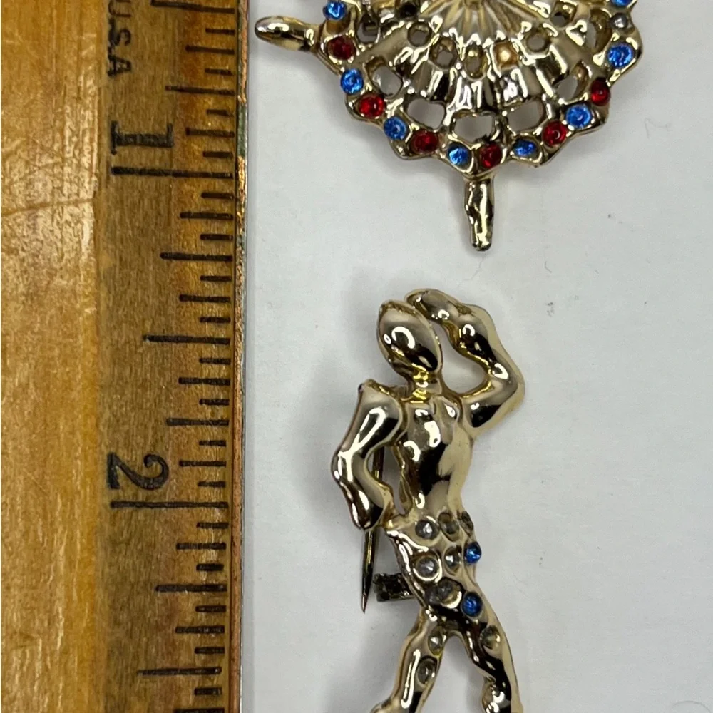 GOLD TONE AND RHINESTONE DANCING BROOCHES - MULTICOLOR DANCERS.‎